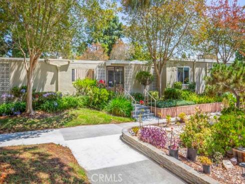 313  Avenida Castilla  B , Laguna Woods, CA