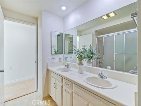 2006 Via Mariposa B , Laguna Woods, CA