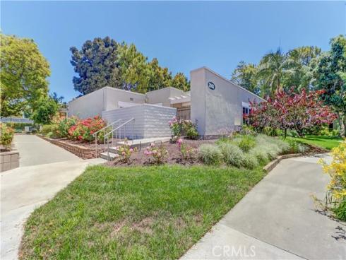 2006 Via Mariposa B , Laguna Woods, CA