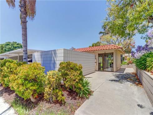 2006 Via Mariposa B , Laguna Woods, CA
