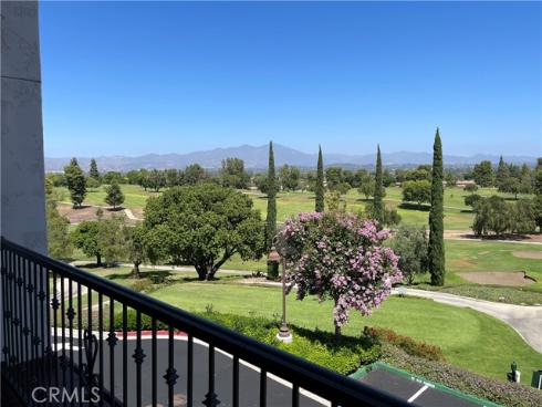 2006 Via Mariposa B , Laguna Woods, CA