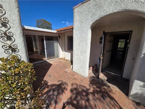 3514 Bahia Blanca B , Laguna Woods, CA