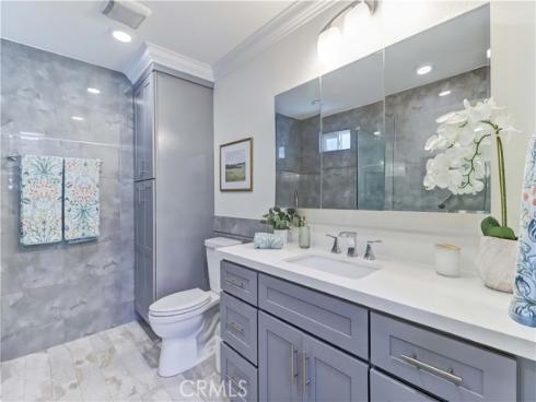 2405  Via Mariposa  1H , Laguna Woods, CA