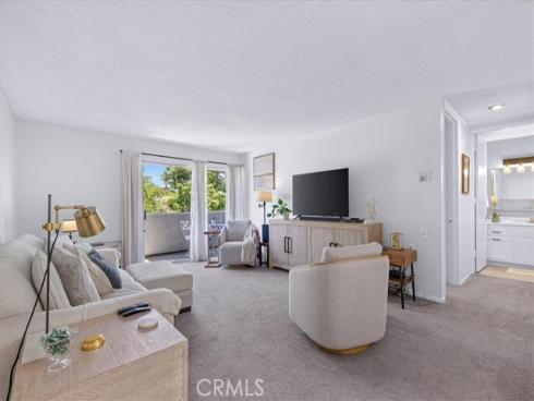 2257 Via Puerta P , Laguna Woods, CA