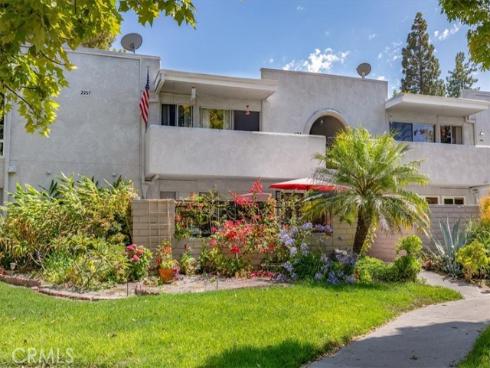 2257 Via Puerta P , Laguna Woods, CA