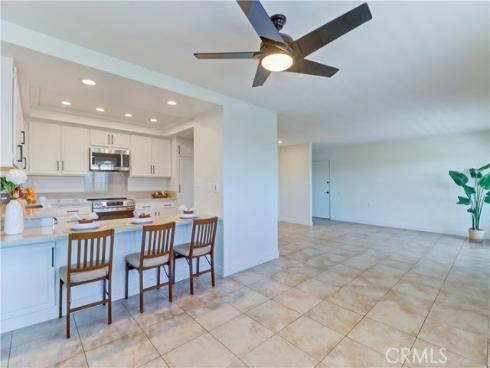 4013 Calle Sonora Oeste 3A , Laguna Woods, CA
