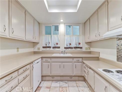 524 Calle Aragon N , Laguna Woods, CA