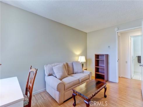 524 Calle Aragon N , Laguna Woods, CA