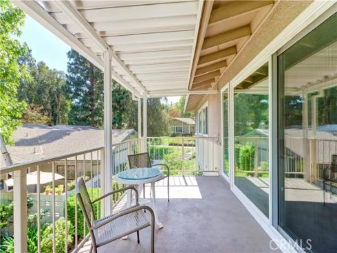 524 Calle Aragon N , Laguna Woods, CA