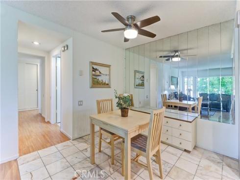 524 Calle Aragon N , Laguna Woods, CA