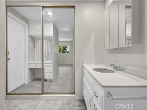 2208  Via Mariposa  Q , Laguna Woods, CA
