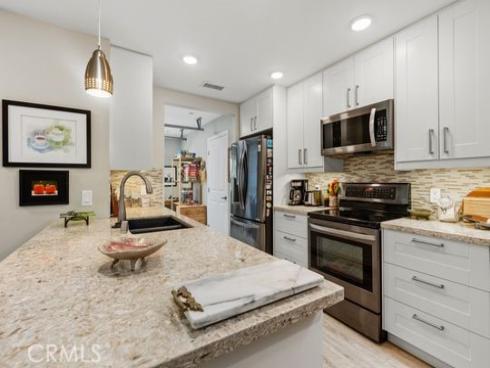 153 Avenida Majorca C C , Laguna Woods, CA