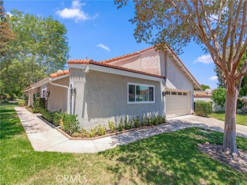 5019 Jardin , Laguna Woods, CA