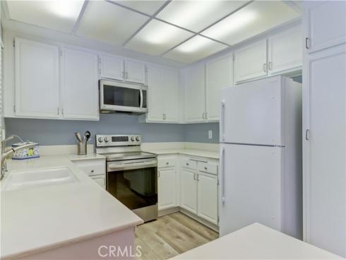 5507 Paseo Del Lago W B , Laguna Woods, CA
