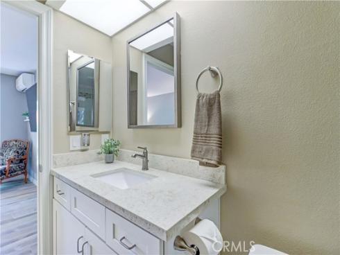 5507 Paseo Del Lago W B , Laguna Woods, CA