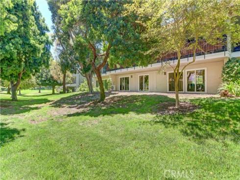 5507 Paseo Del Lago W B , Laguna Woods, CA