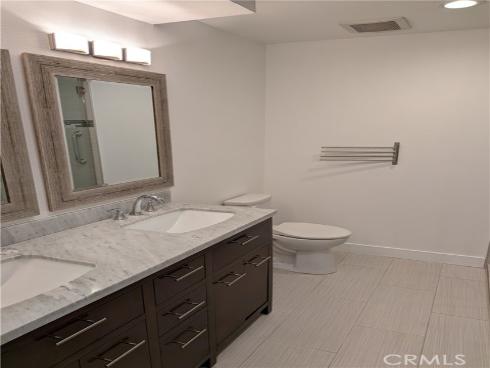 2292 Via Puerta B , Laguna Woods, CA