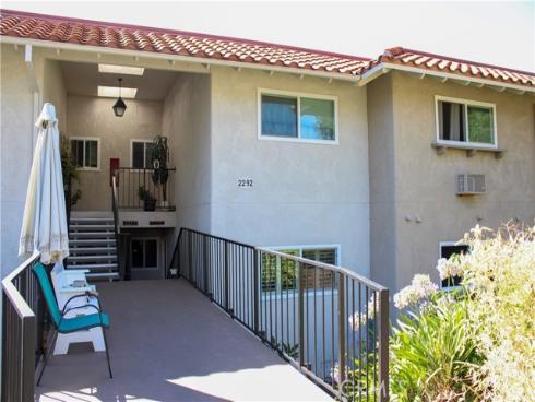 2292 Via Puerta B , Laguna Woods, CA