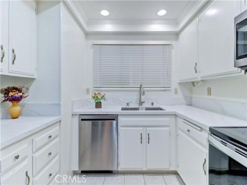 5330  Bahia Blanca  N , Laguna Woods, CA