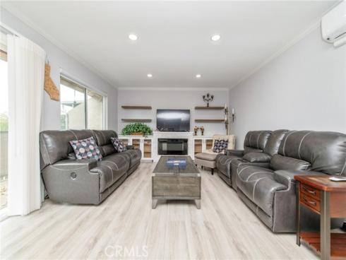 3015  Via Buena  O  Vista, Laguna Woods, CA