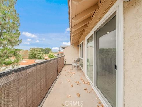 3015  Via Buena  O  Vista, Laguna Woods, CA