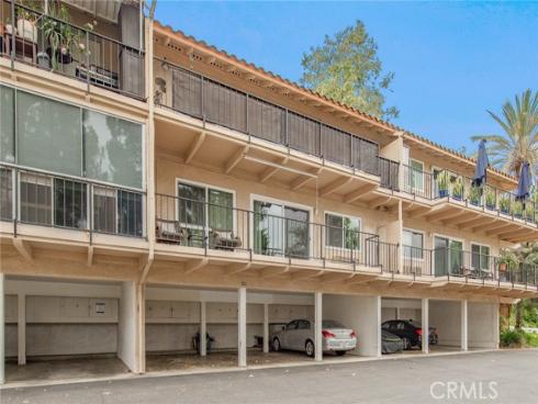 3015  Via Buena  O  Vista, Laguna Woods, CA