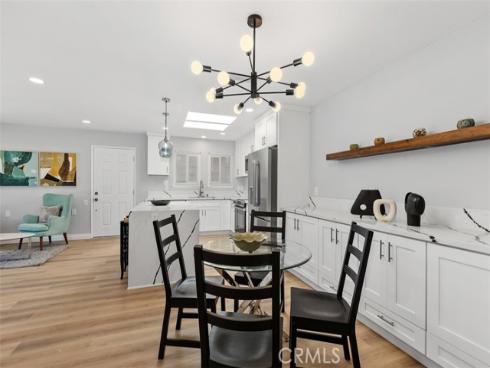 802 Ronda Mendoza N , Laguna Woods, CA