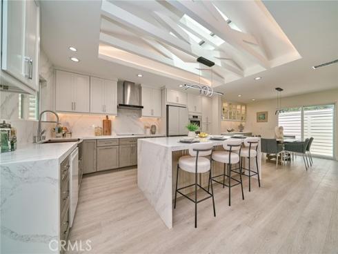 2081 Ronda Granada A , Laguna Woods, CA