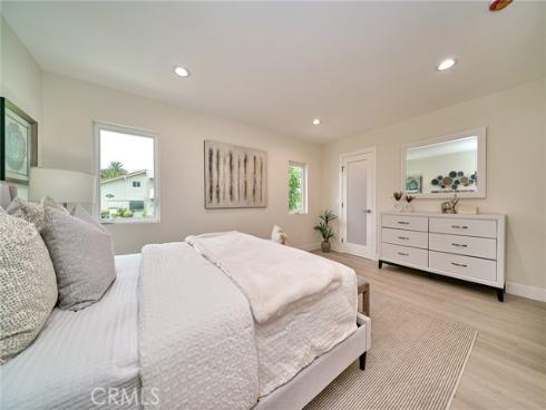 2081 Ronda Granada A , Laguna Woods, CA