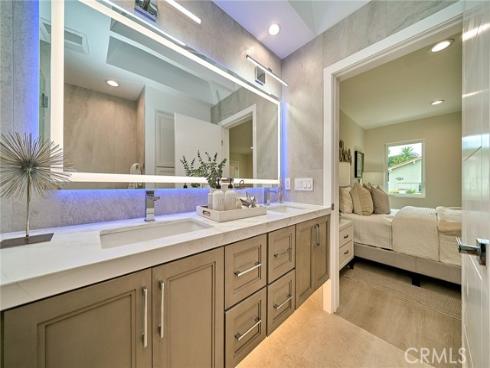 2081 Ronda Granada A , Laguna Woods, CA