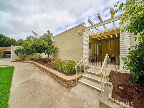 2081 Ronda Granada A , Laguna Woods, CA