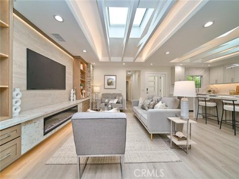 2081 Ronda Granada A , Laguna Woods, CA