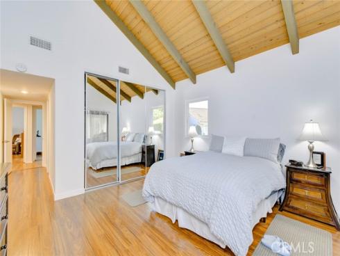5192 Duenas , Laguna Woods, CA