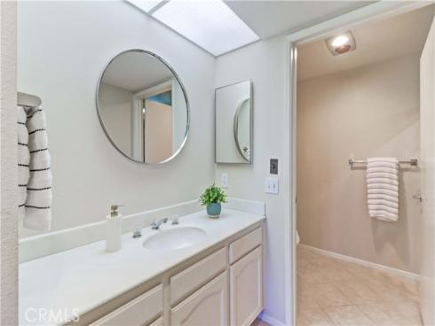 4010 Calle Sonora Oeste 1C , Laguna Woods, CA