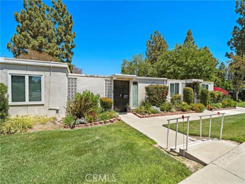 312 Avenida Castilla E