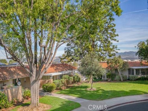 3123 N Via Serena C , Laguna Woods, CA