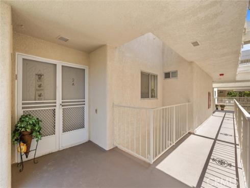 2389  Via Mariposa  2A , Laguna Woods, CA