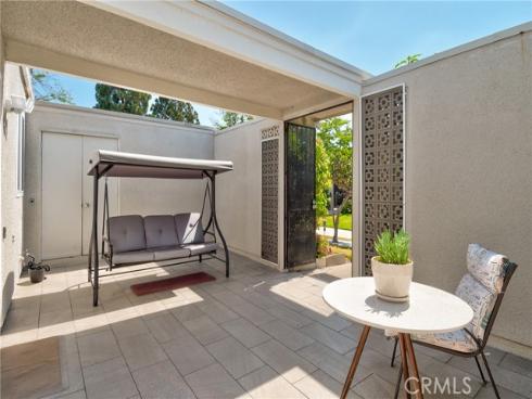 687  Avenida Sevilla  B , Laguna Woods, CA
