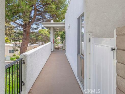 2276  Via Mariposa  N , Laguna Woods, CA