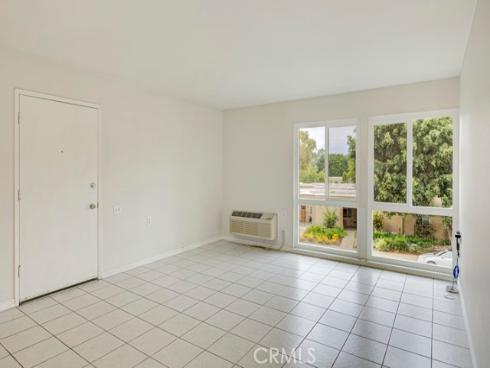 2276  Via Mariposa  N , Laguna Woods, CA