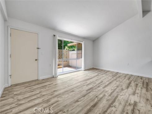 2312 Via Puerta B , Laguna Woods, CA