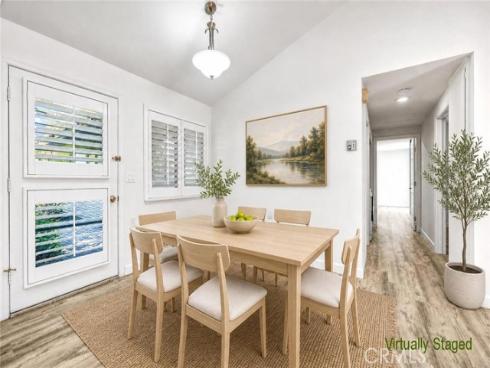 2312 Via Puerta B , Laguna Woods, CA