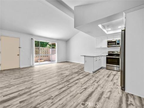 2312 Via Puerta B , Laguna Woods, CA