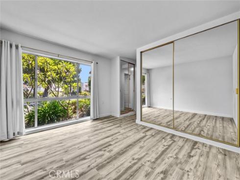 2312 Via Puerta B , Laguna Woods, CA