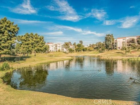 2312 Via Puerta B , Laguna Woods, CA