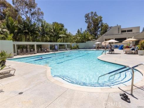2312 Via Puerta B , Laguna Woods, CA