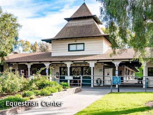 2312 Via Puerta B , Laguna Woods, CA