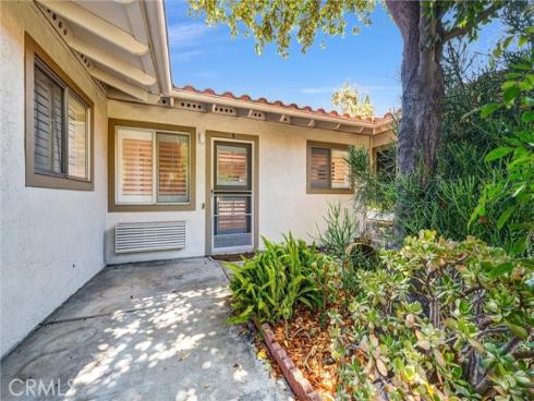 2312 Via Puerta B , Laguna Woods, CA