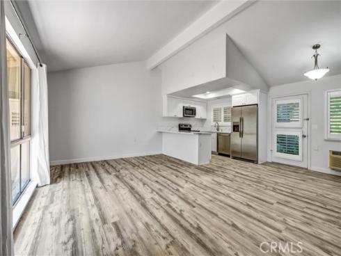 2312 Via Puerta B , Laguna Woods, CA