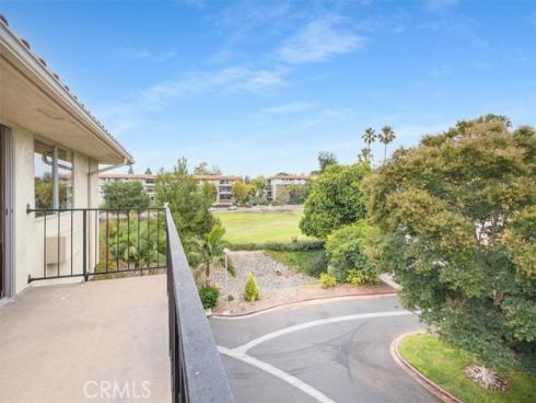 2391 Via Mariposa 3E , Laguna Woods, CA